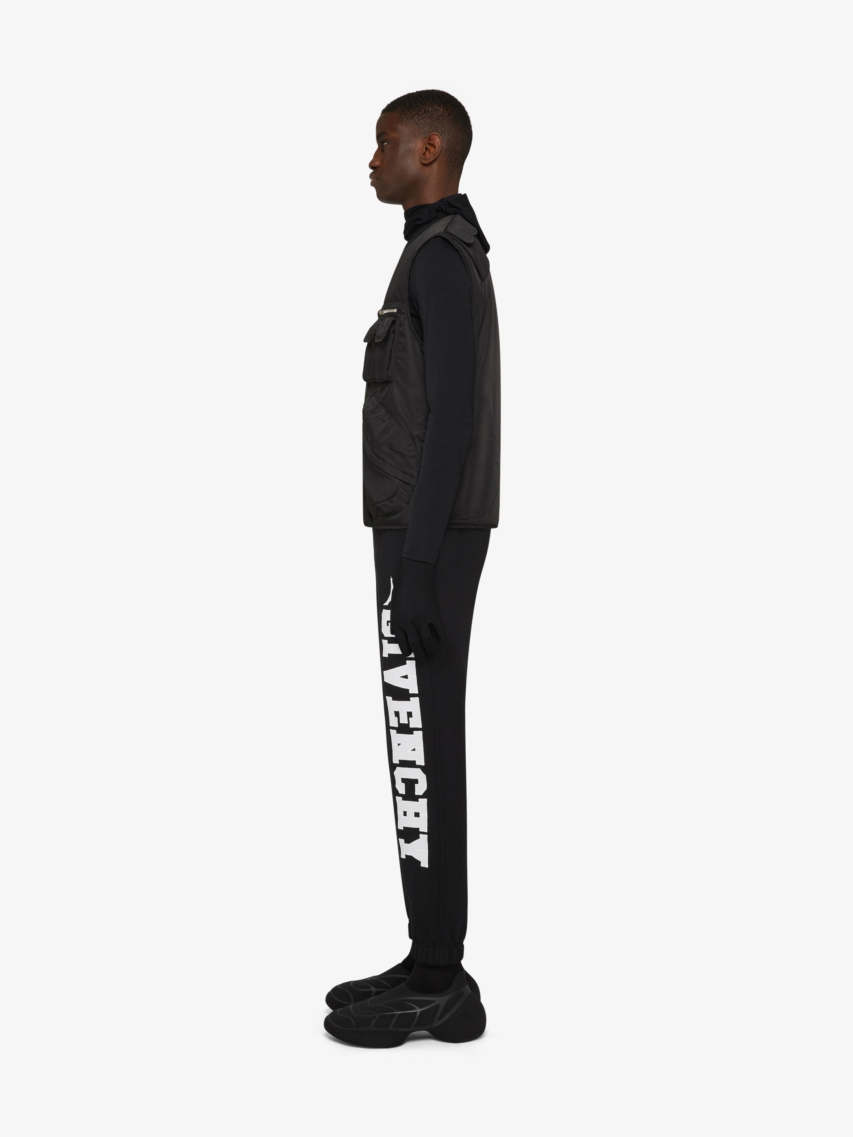 SLIM FIT JOGGER PANTS IN EMBROIDERED FELPA - 3