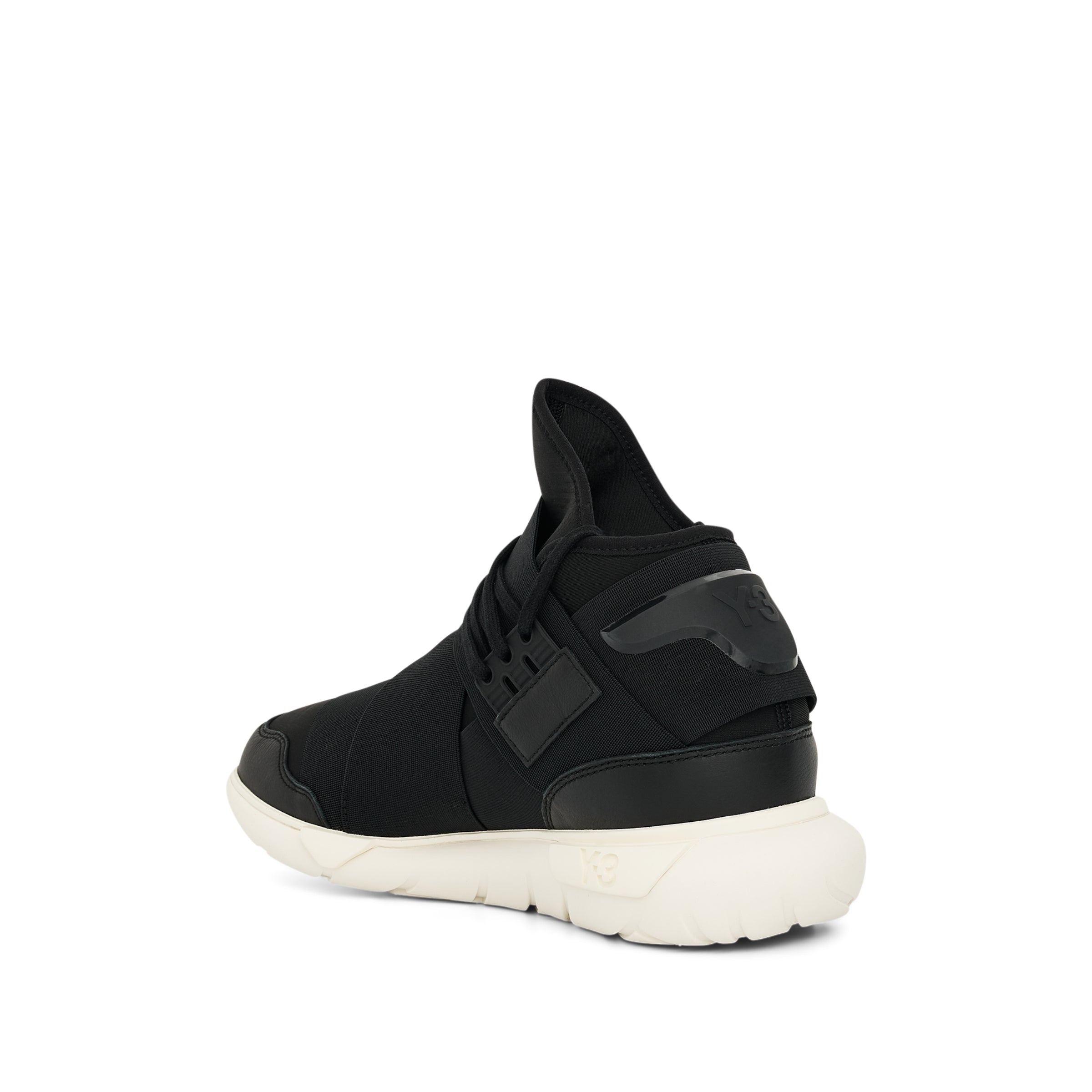 Qasa Sneaker in Black/Off White - 3