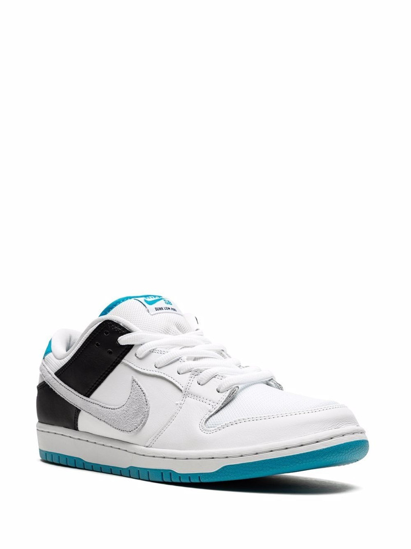 Nike SB Dunk Low "Laser Blue" sneakers outlook
