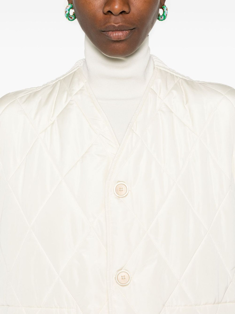 diamond-quilted gilet 5