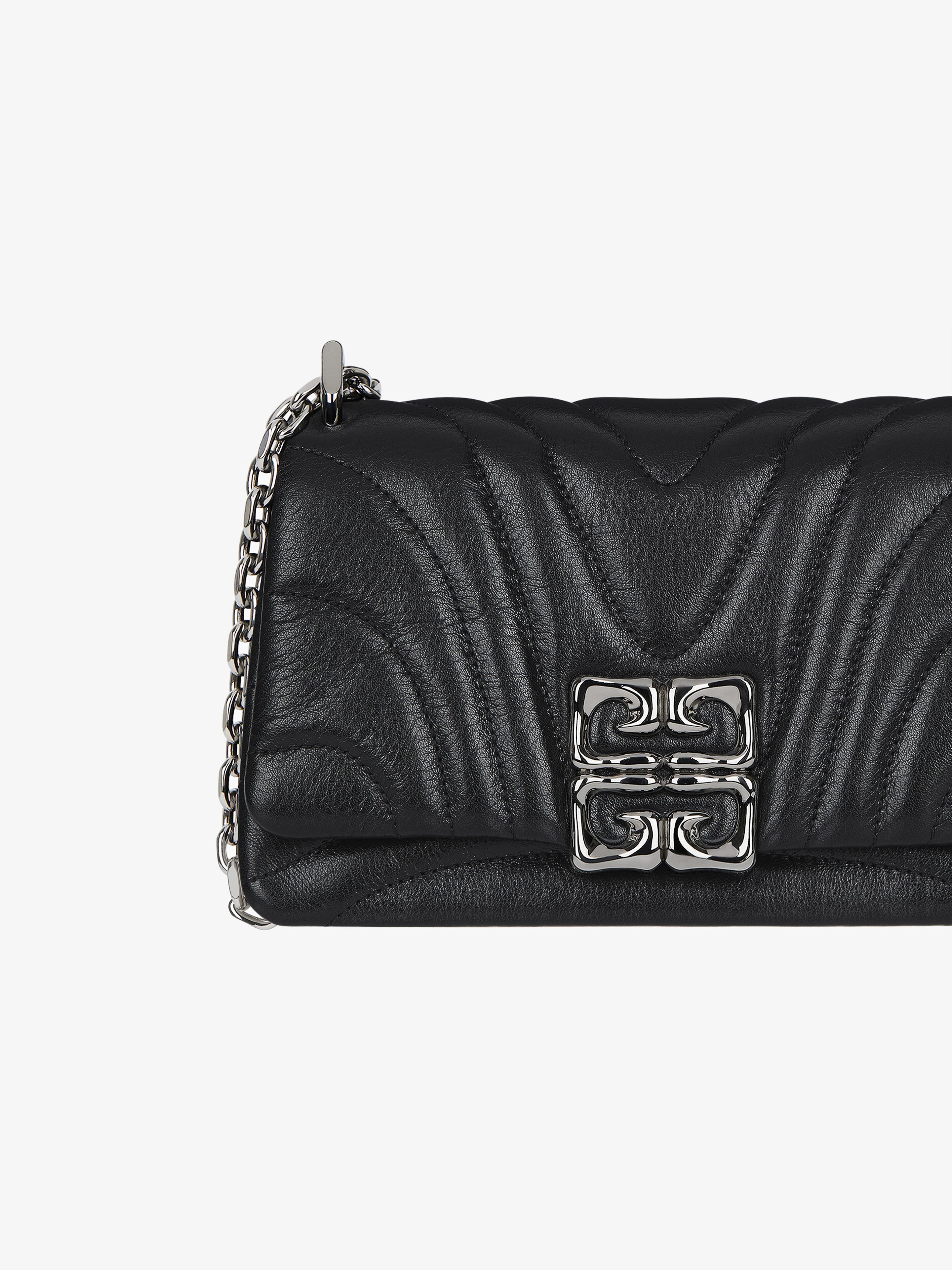 SMALL 4G SOFT BAG IN QUILTED LEATHER - 8