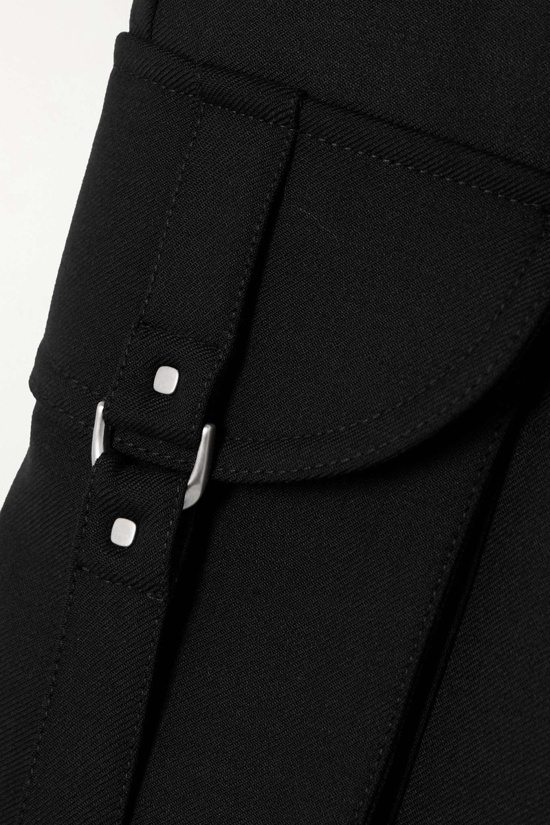 Embellished pleated crepe cargo shorts 4