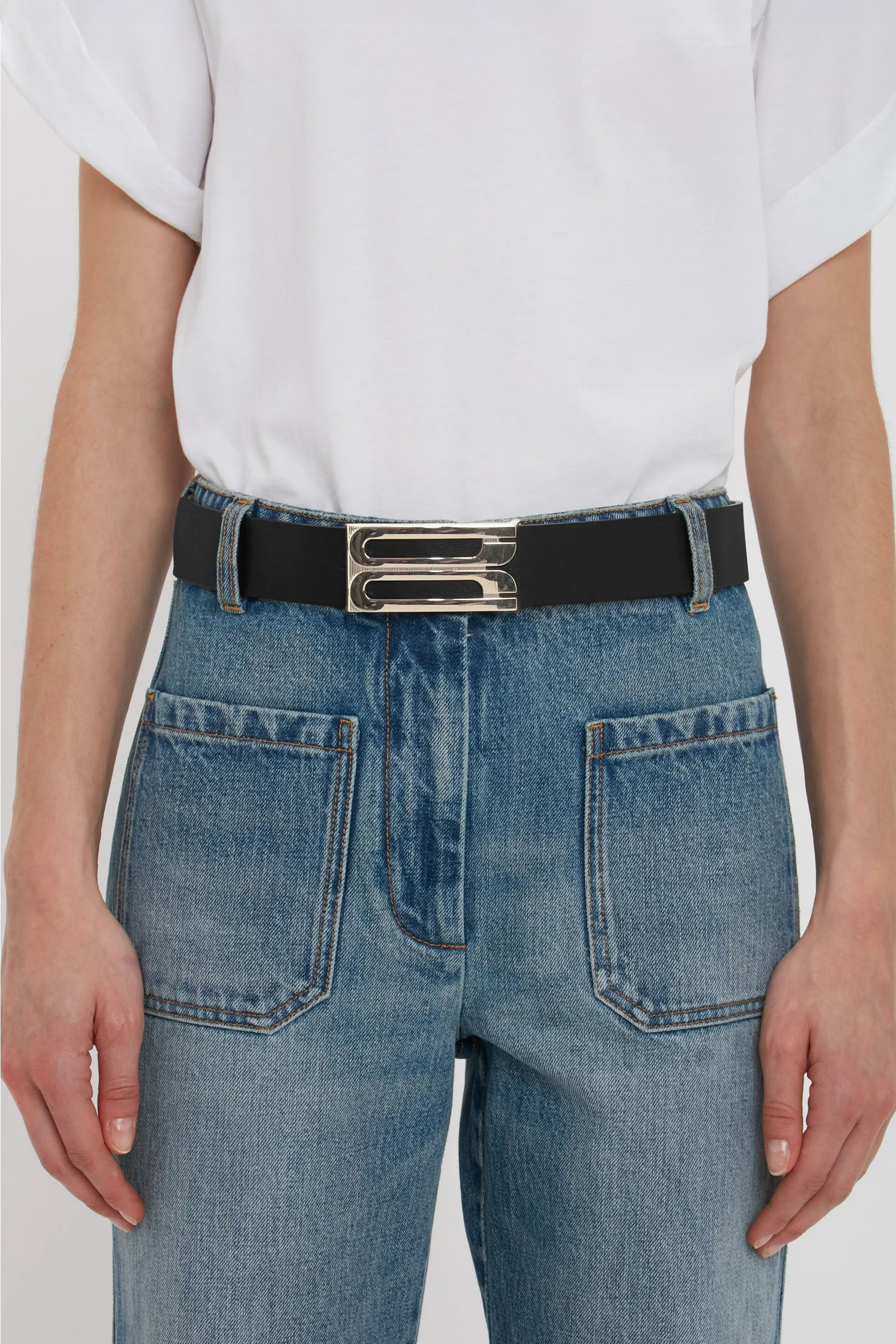 Silver Buckle Jumbo Frame Belt In Black Grained Leather - 2