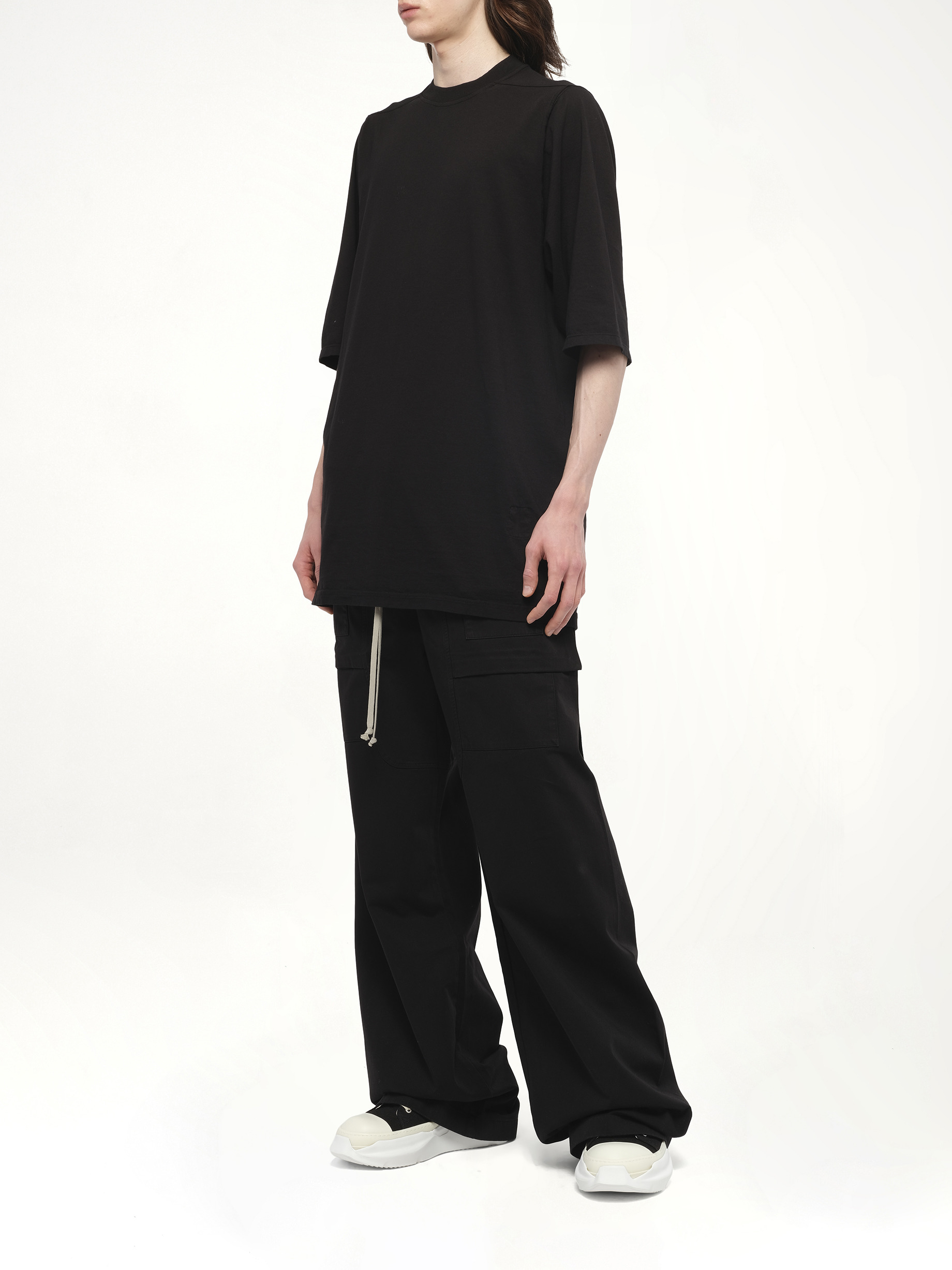 Jumbo SS T-Shirt in Black - 4