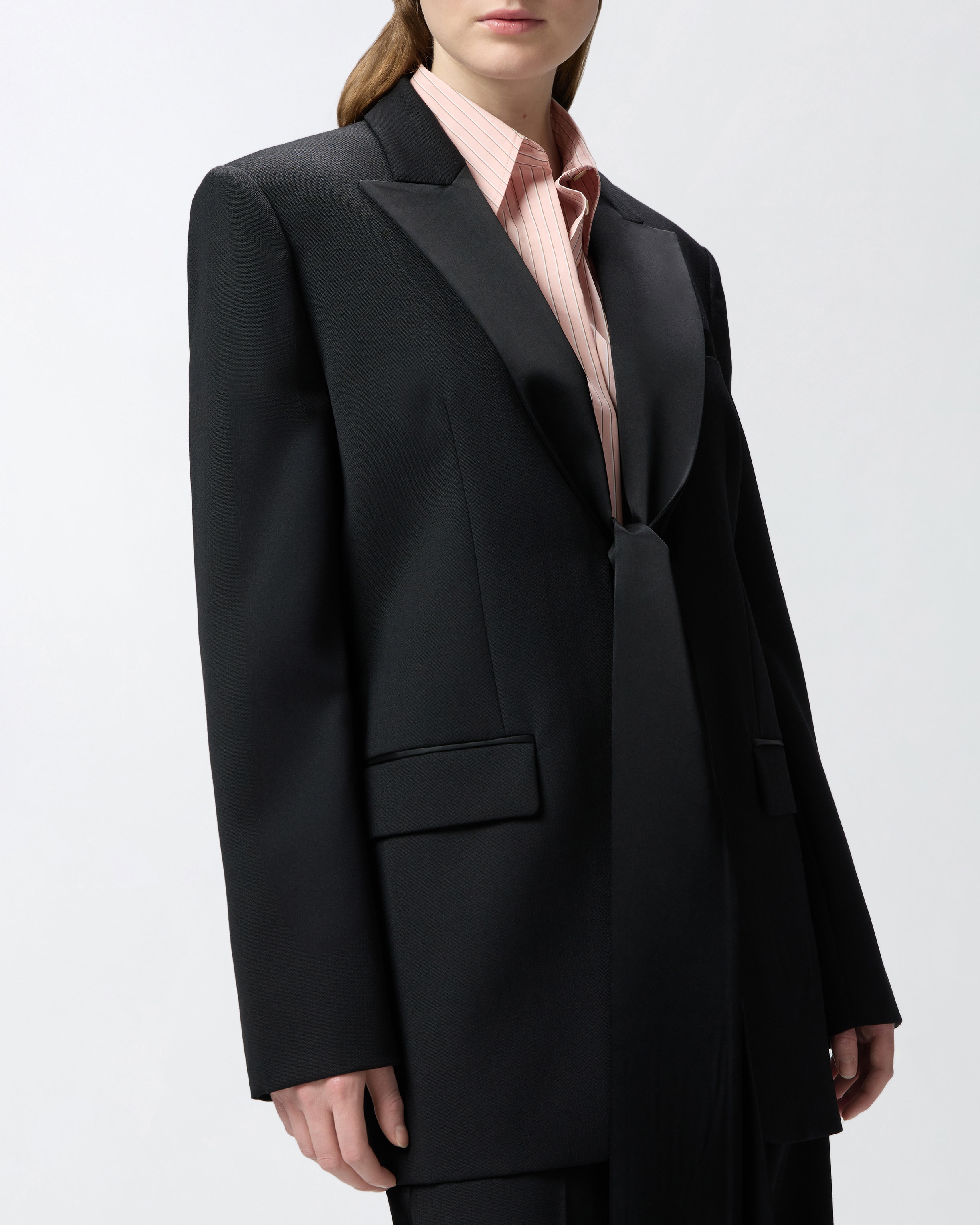 OVERSIZED WOOL BLAZER WITH SATIN COLLAR - 5