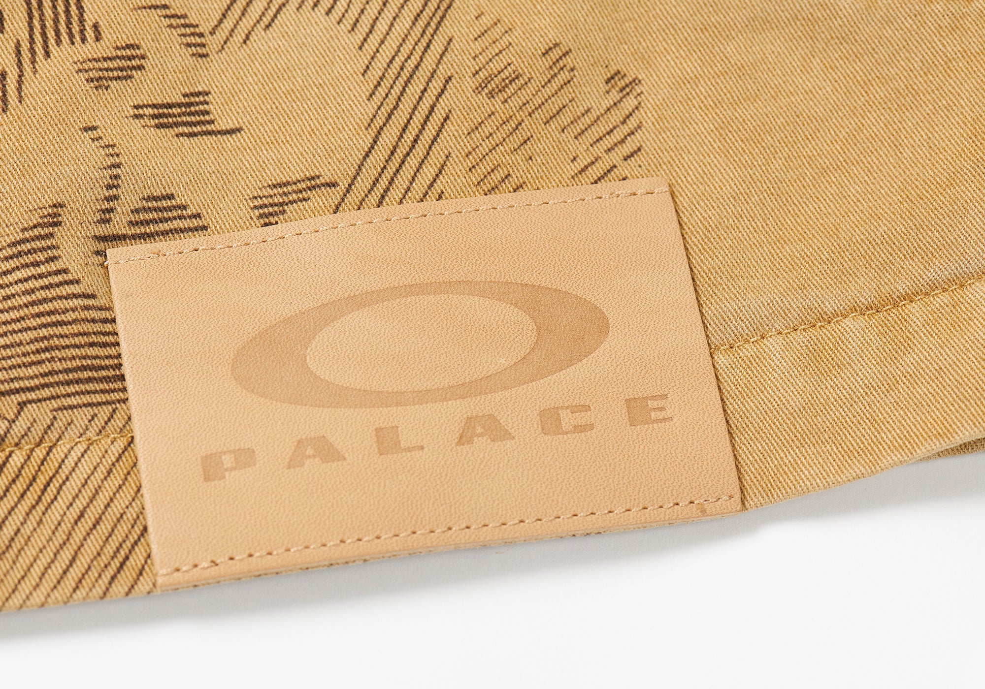 PALACE OAKLEY GAS JACKET SAND - 7