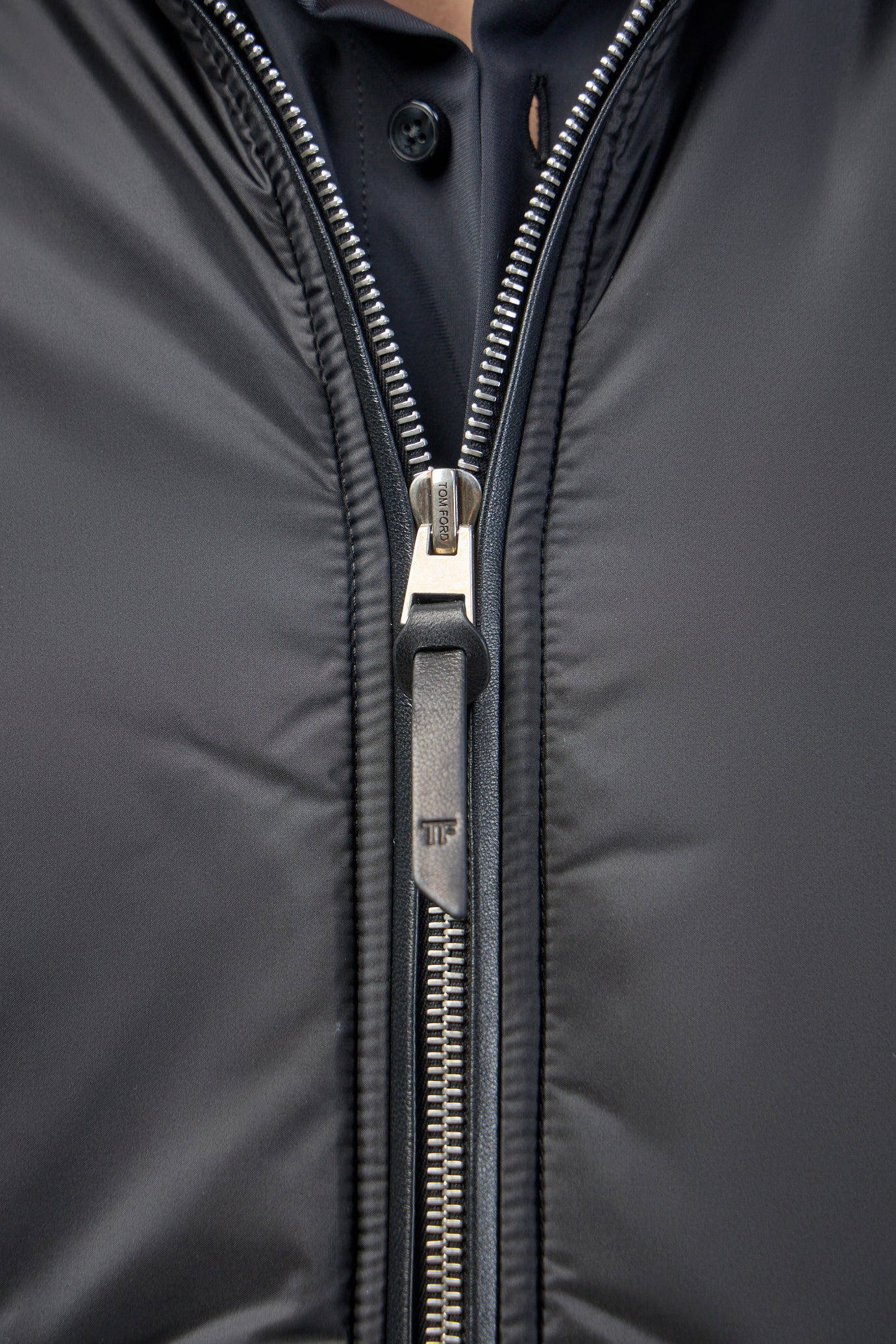 Light Nylon Merino Zip Through - 6