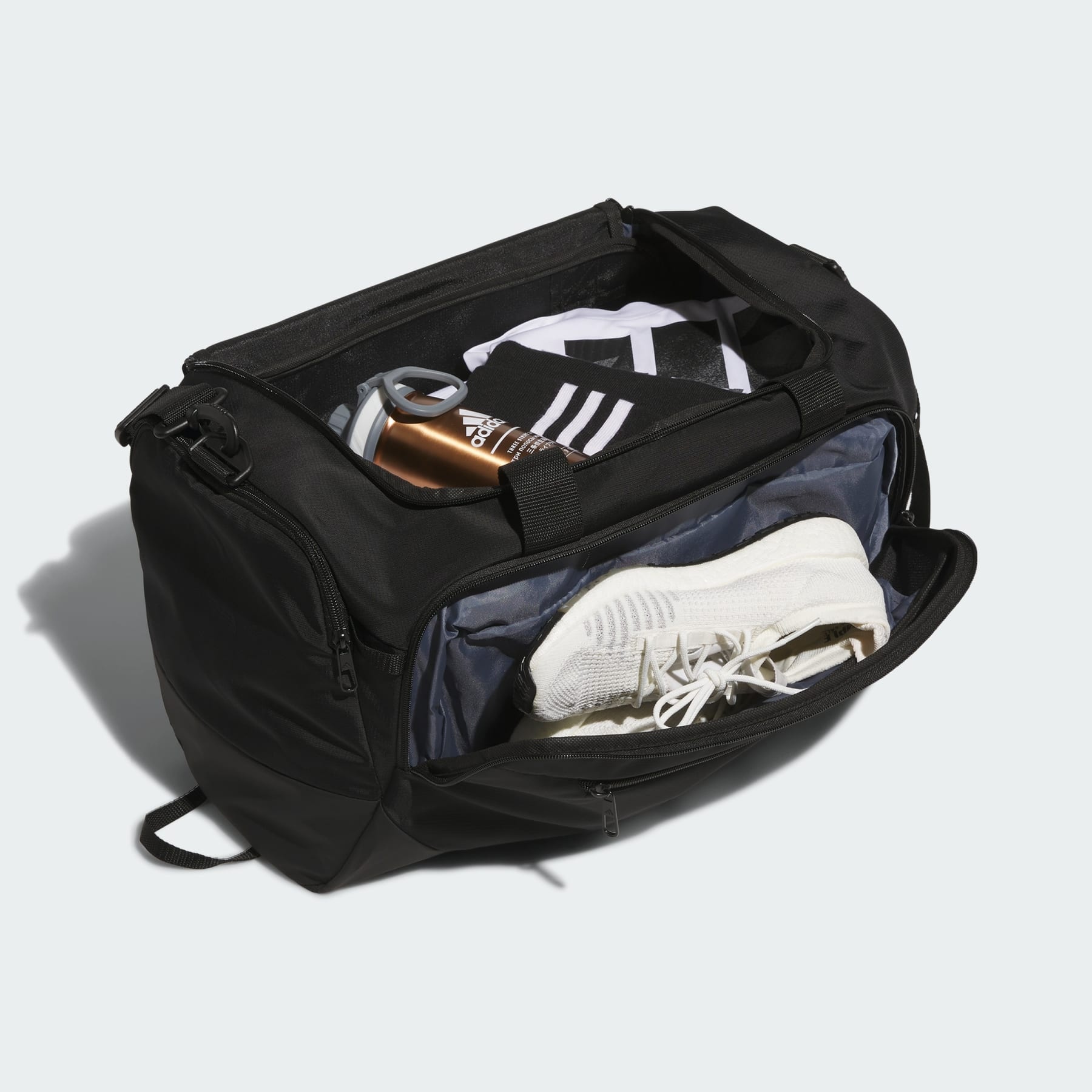 Defender 5 Small Duffel Bag - 4