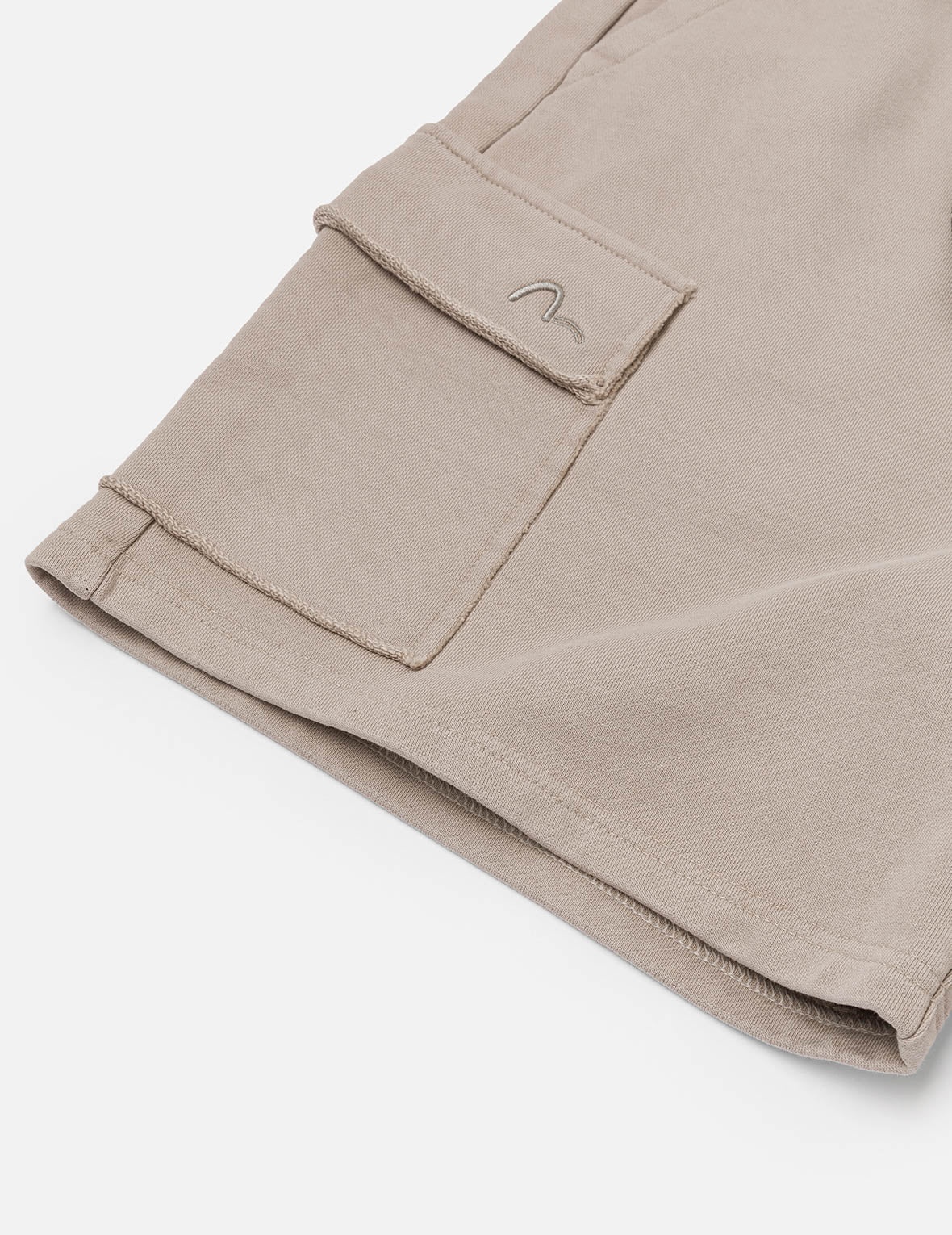 Seagull and Logo Embroidery Relax Fit Sun-Dried Finish Sweatshorts - 9