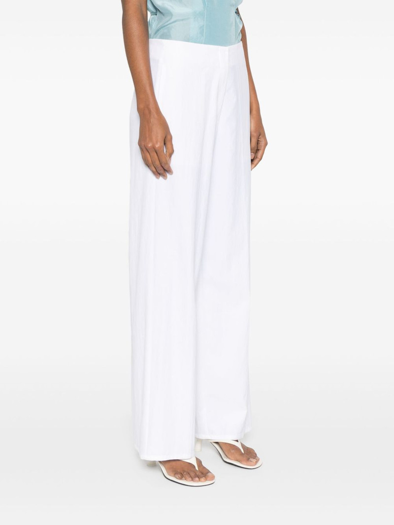 high-waist trousers 3