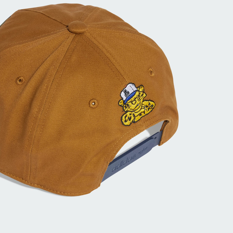 Closed Trucker Cap 3