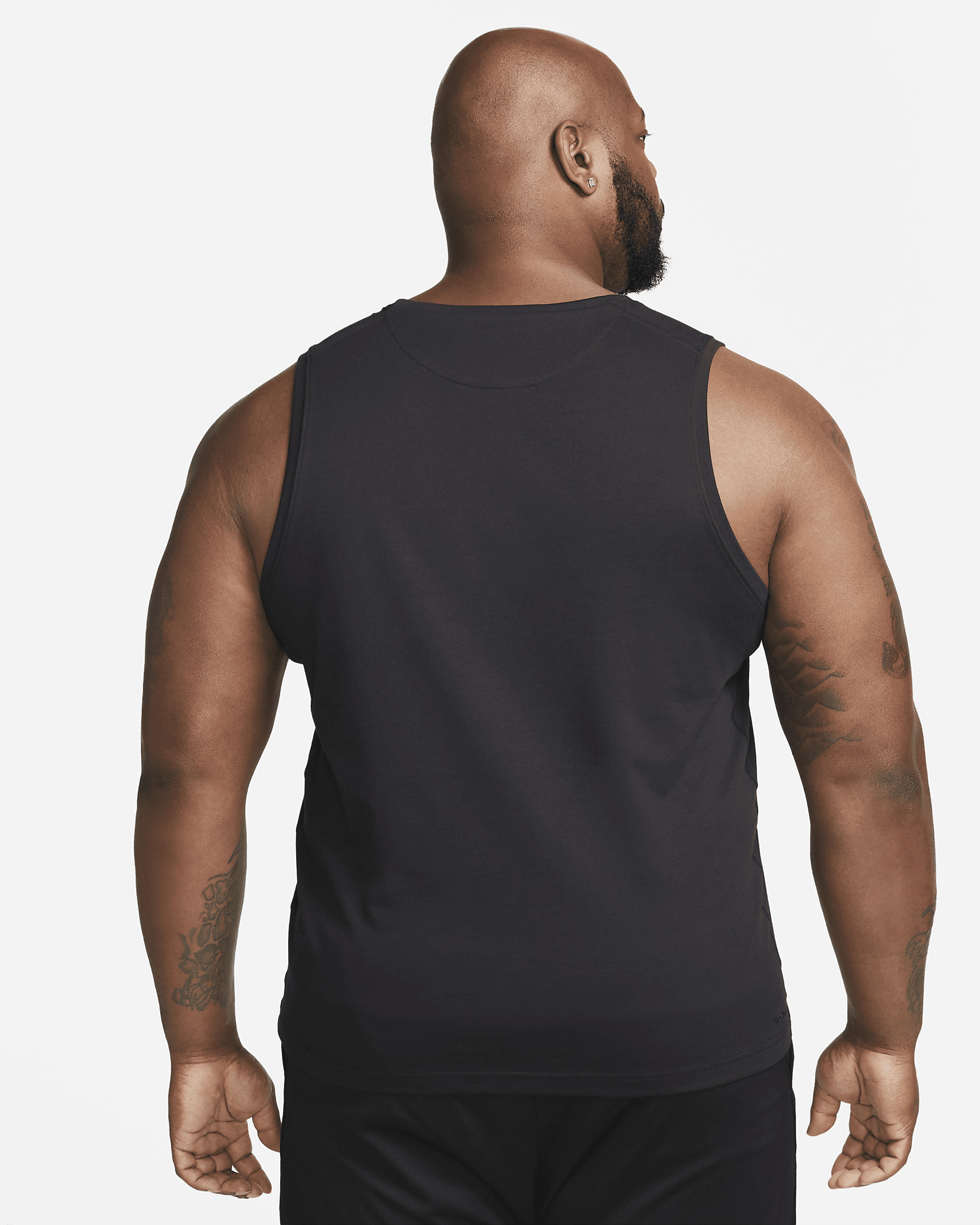 Nike Primary Men's Dri-FIT Versatile Tank - 10