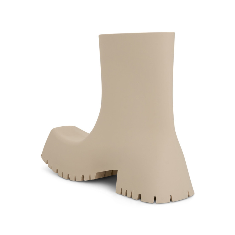 BALENCIAGA Trooper Rubber Low Boot in Beige outlook