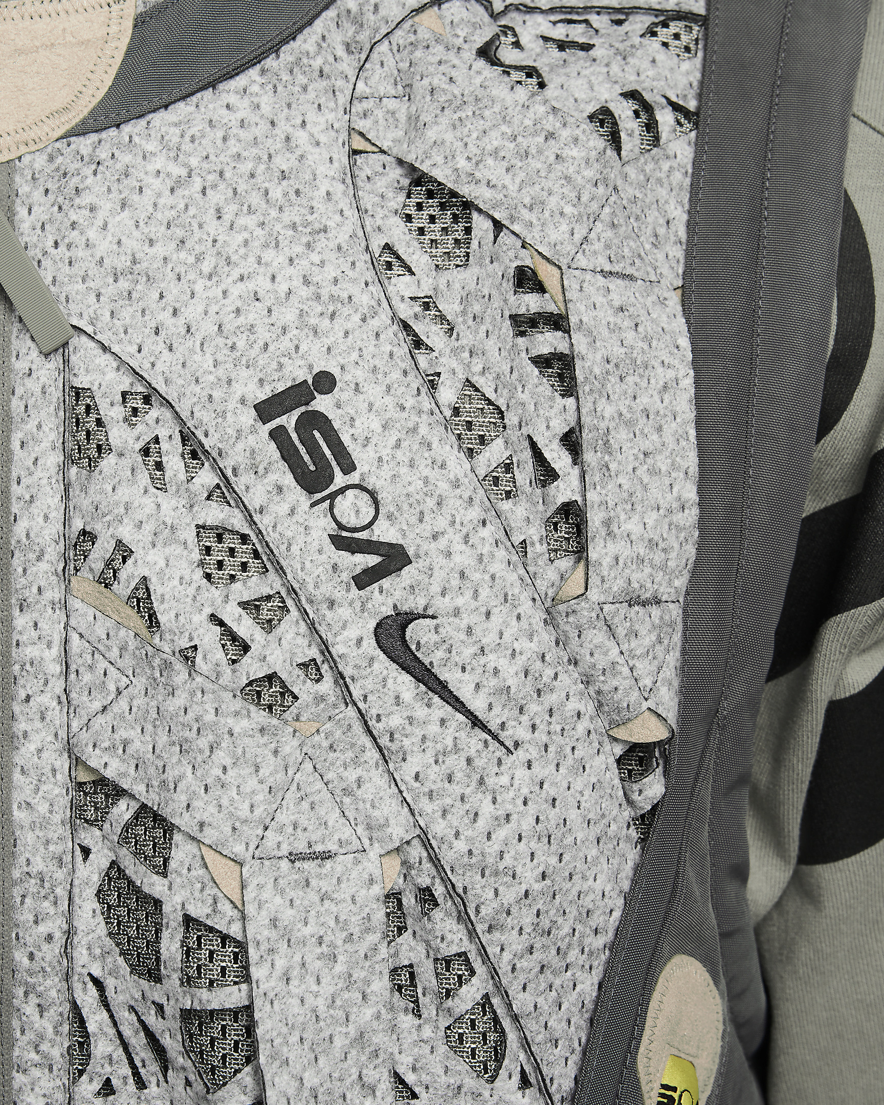 Nike ISPA Metamorph Jacket - 10