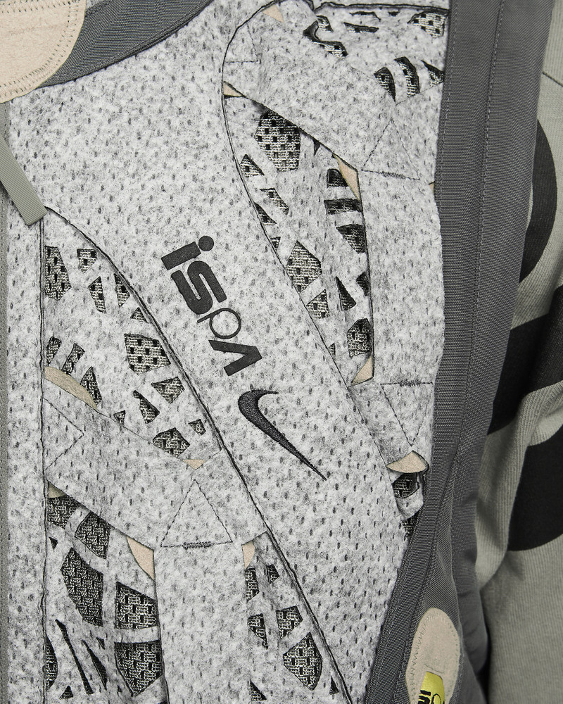 Nike ISPA Metamorph Jacket 10