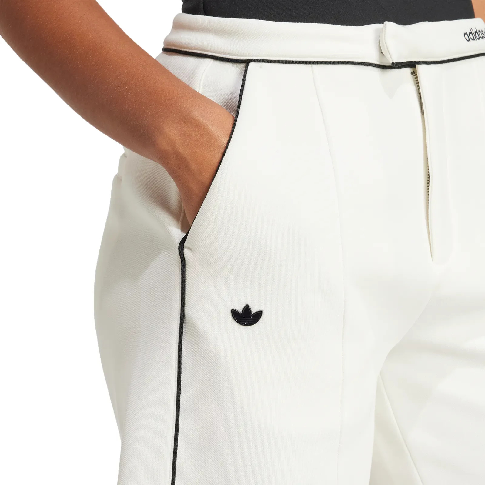 Bermuda Shorts W "White" - 6