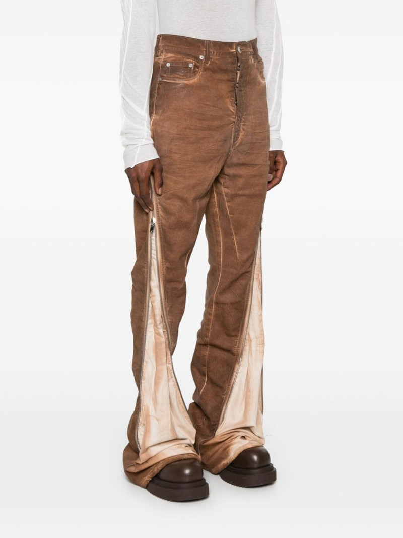 zip-detailed tapered jeans 3