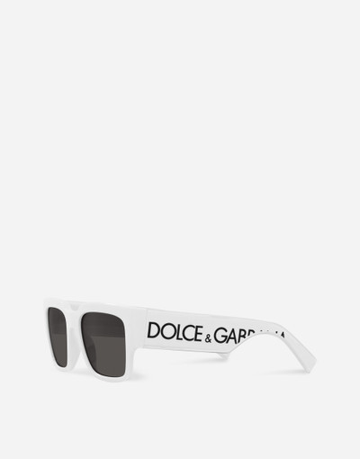 Dolce & Gabbana DG Elastic Sunglasses outlook