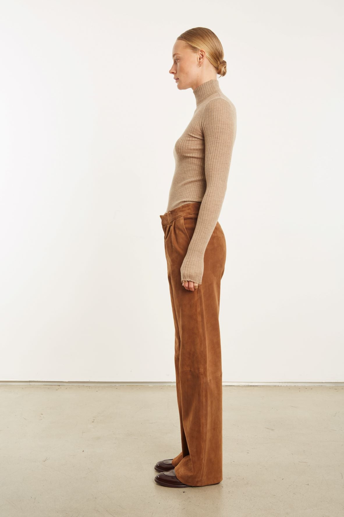 DARK COGNAC SUEDE STRAIGHT LEG TROUSER - 3
