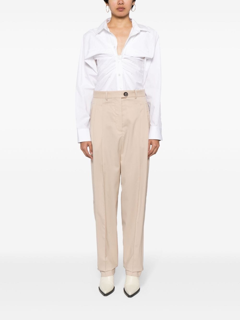 pleat-detailing button-fastening tapered trousers - 2