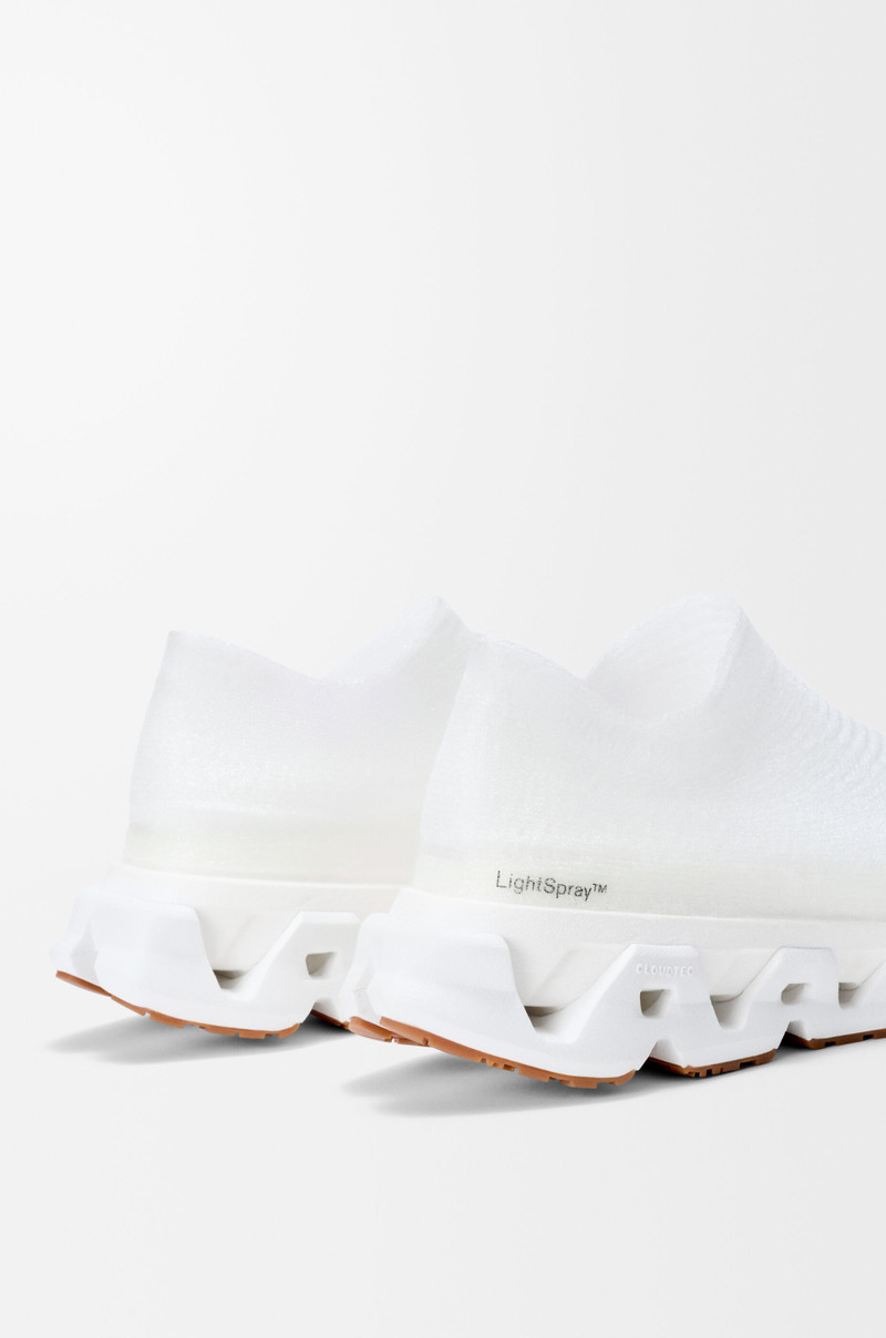 LightSpray Cloudmonster sneaker 4