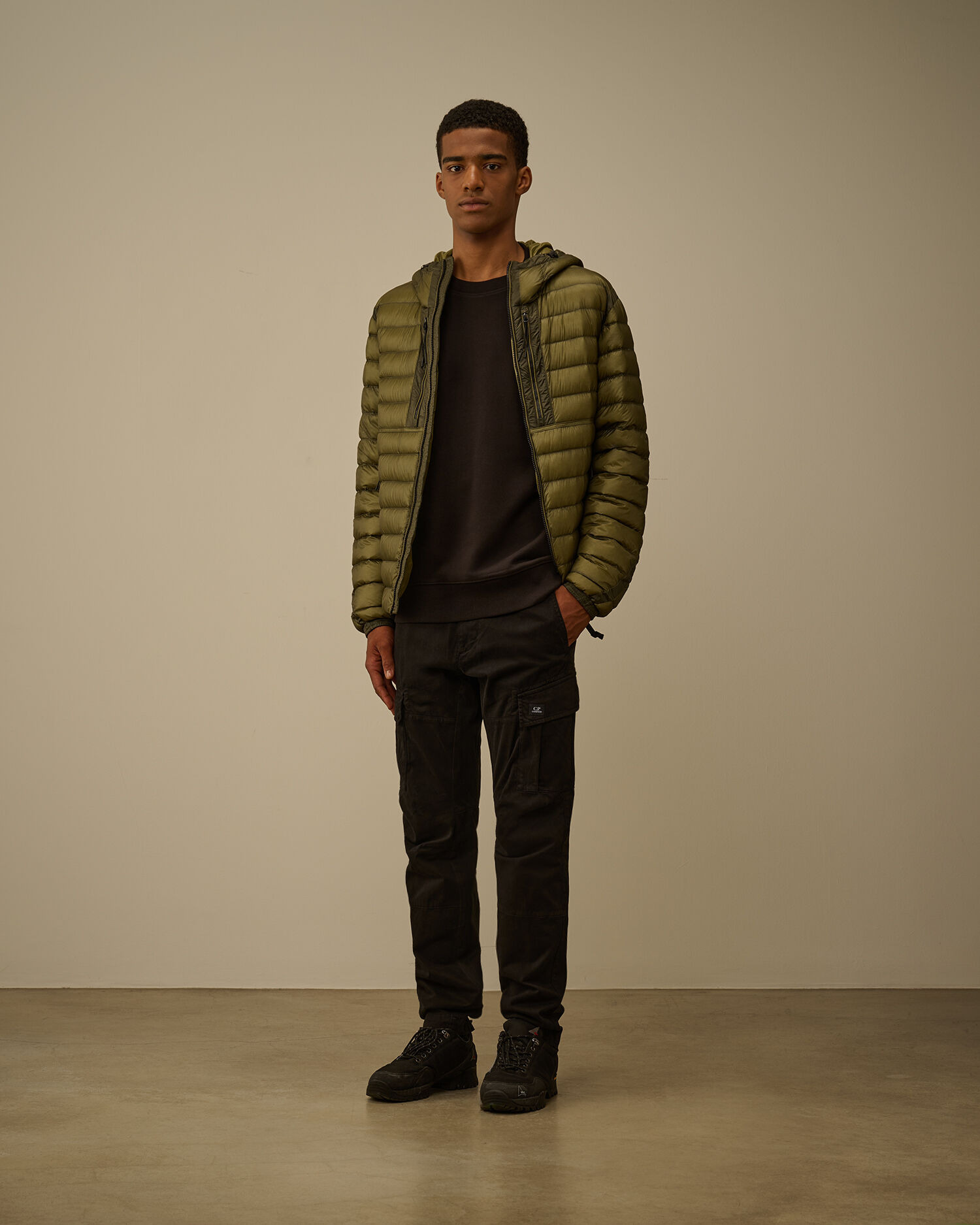 Diagonal Raised Fleece Crewneck Lens Sweatshirt - 2