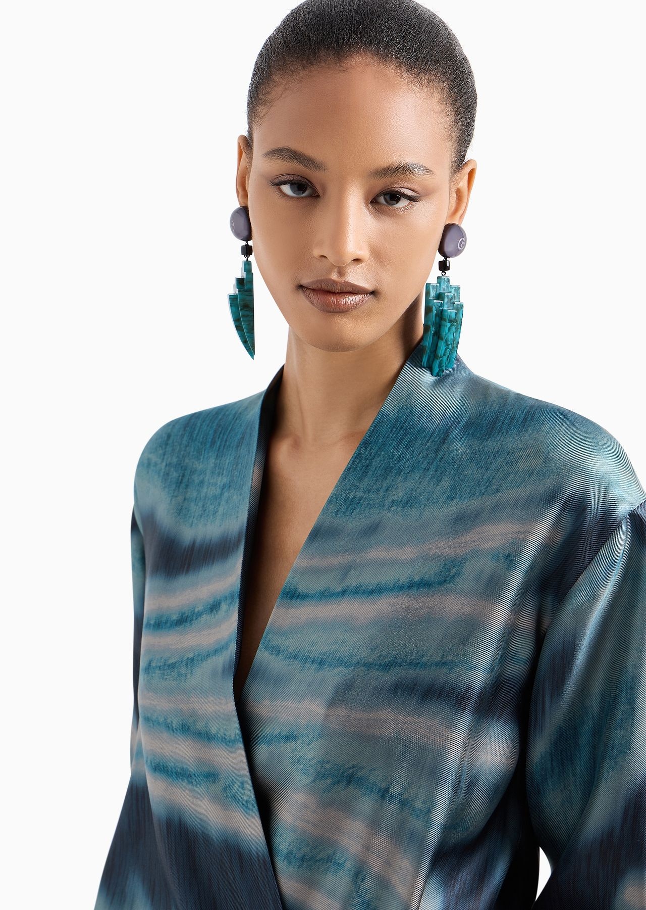 Silk twill dress with a gradient print - 5
