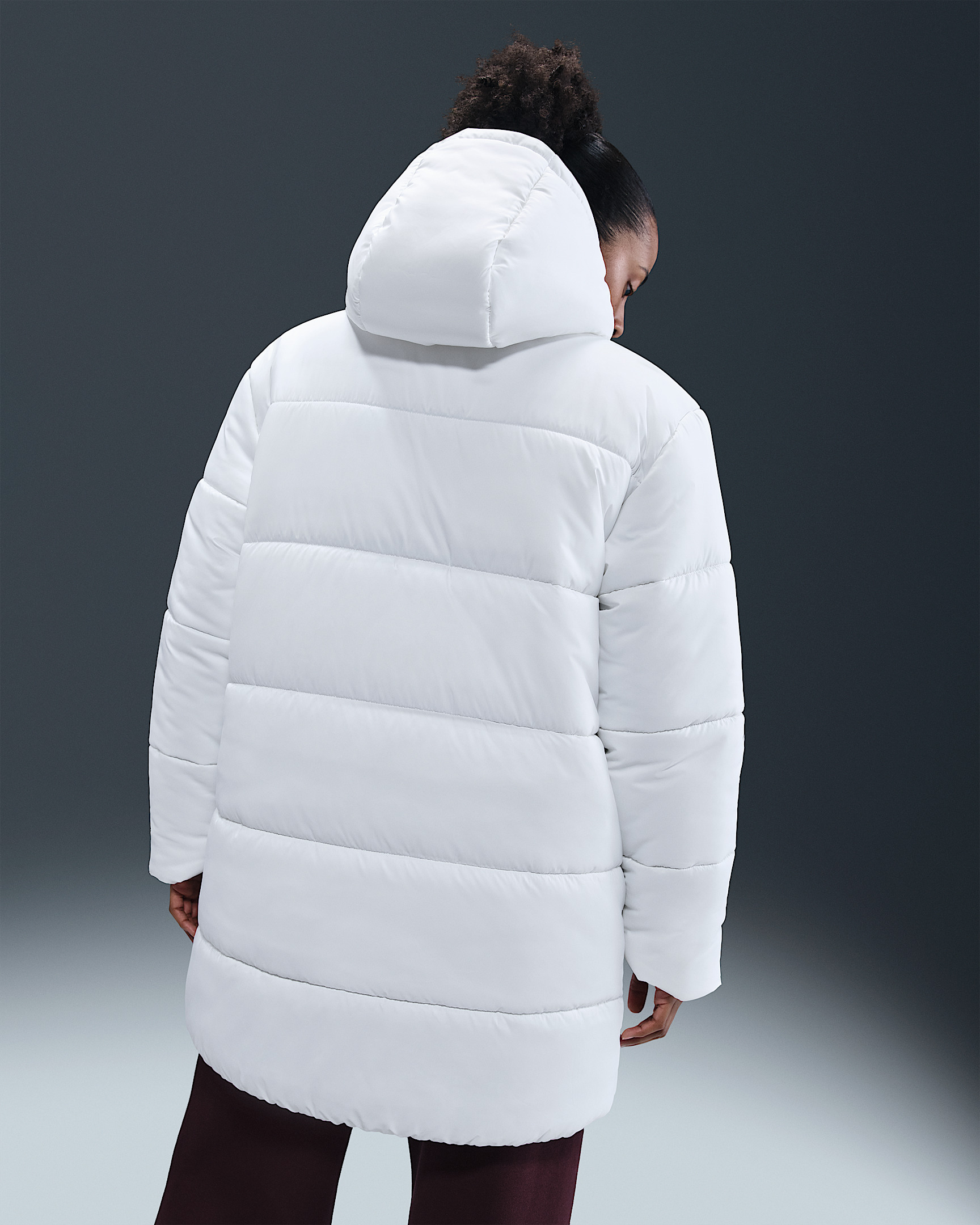 Nike Sportswear Classic Women's Therma-FIT Loose Hooded Parka - 2