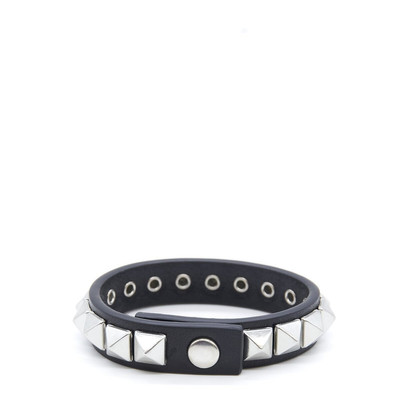 MM6 Maison Margiela Pyramid Design Leather Bracelet in Black outlook