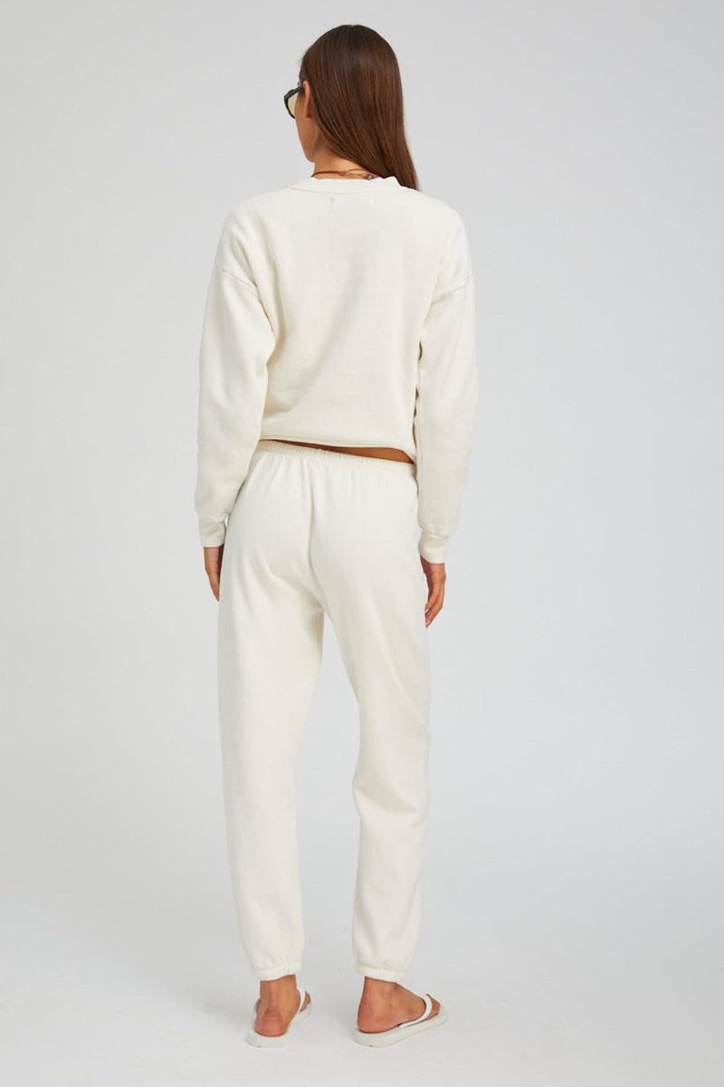 CREME HEART SWEATSHIRT 4