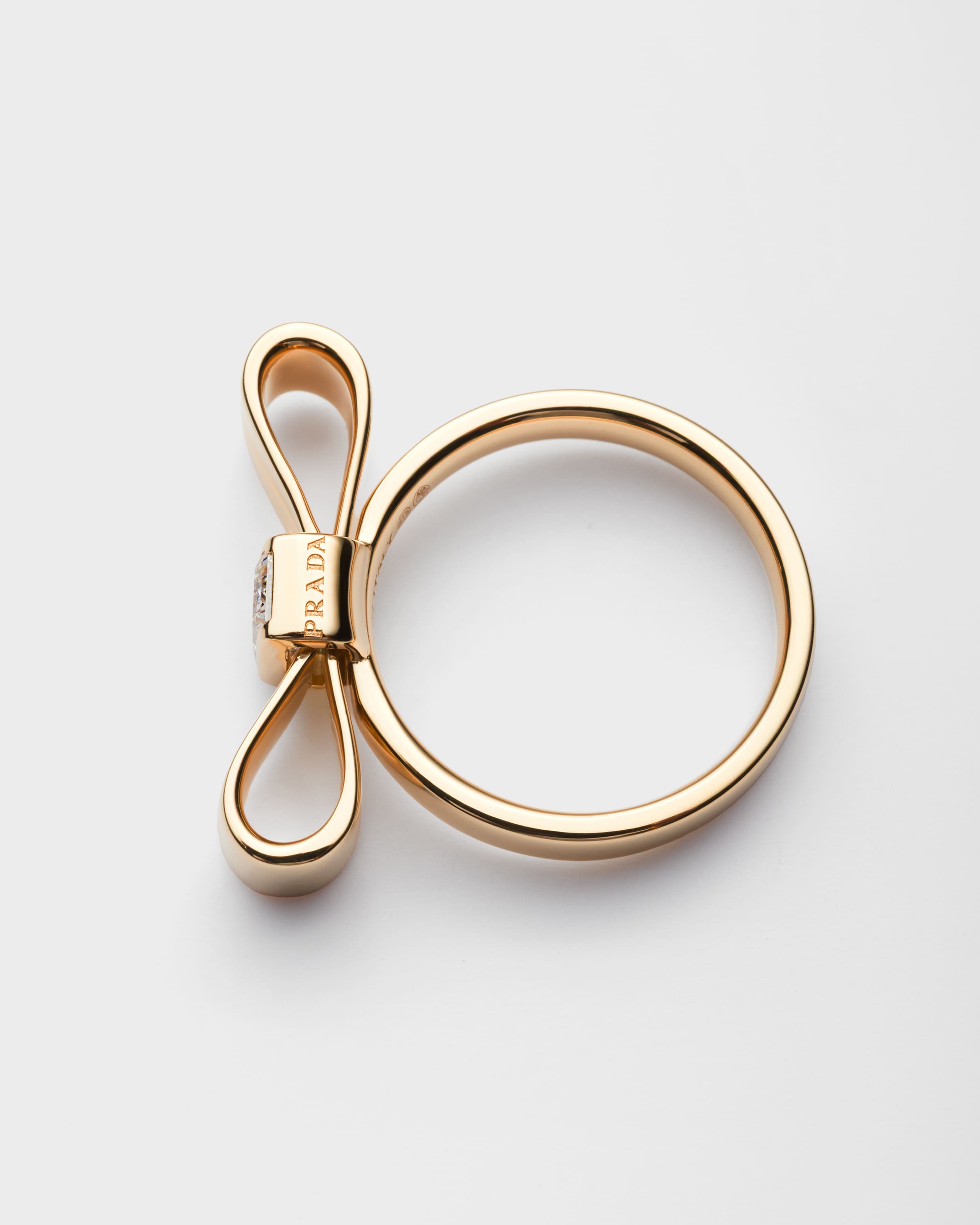 Eternal Gold Bow signet ring - Yellow gold with lab-created diamond - 4