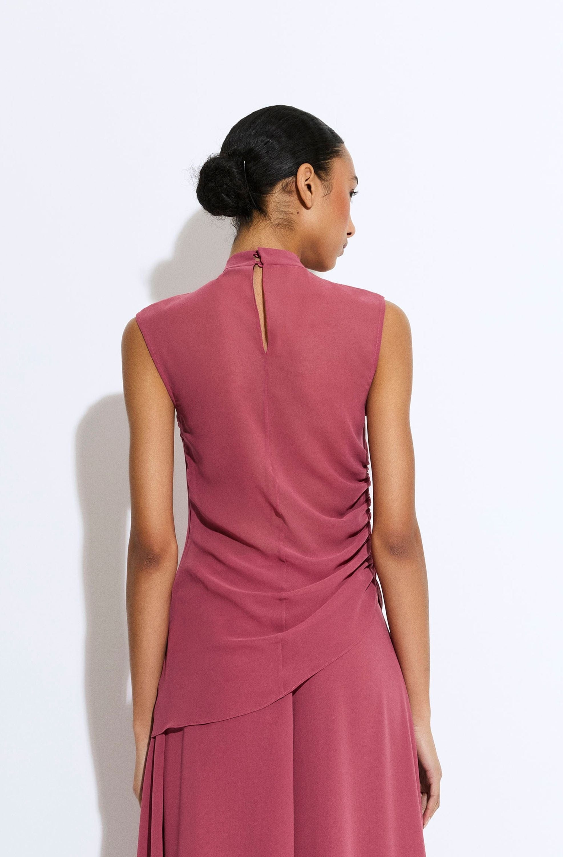 Lightweight Georgette Mock Neck Ruched Top - 3