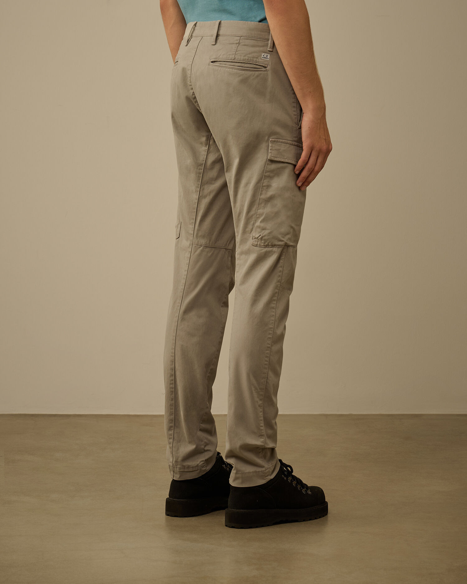 Stretch Sateen Ergonomic Cargo Pants - 4