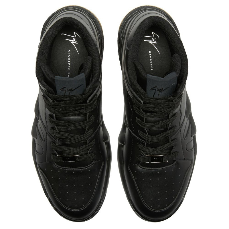 Talon 4