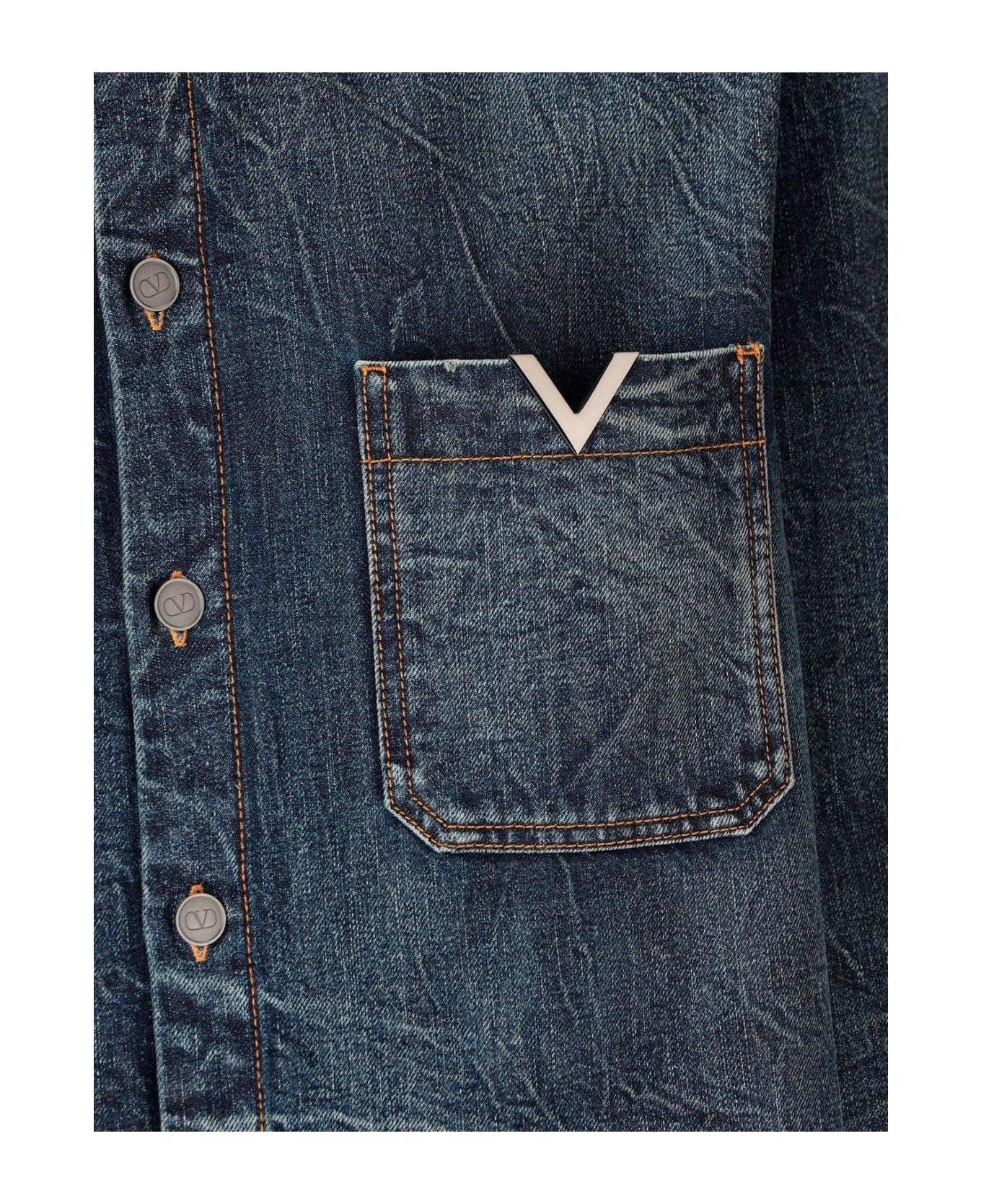 V-logo Buttoned Denim Jacket - 3