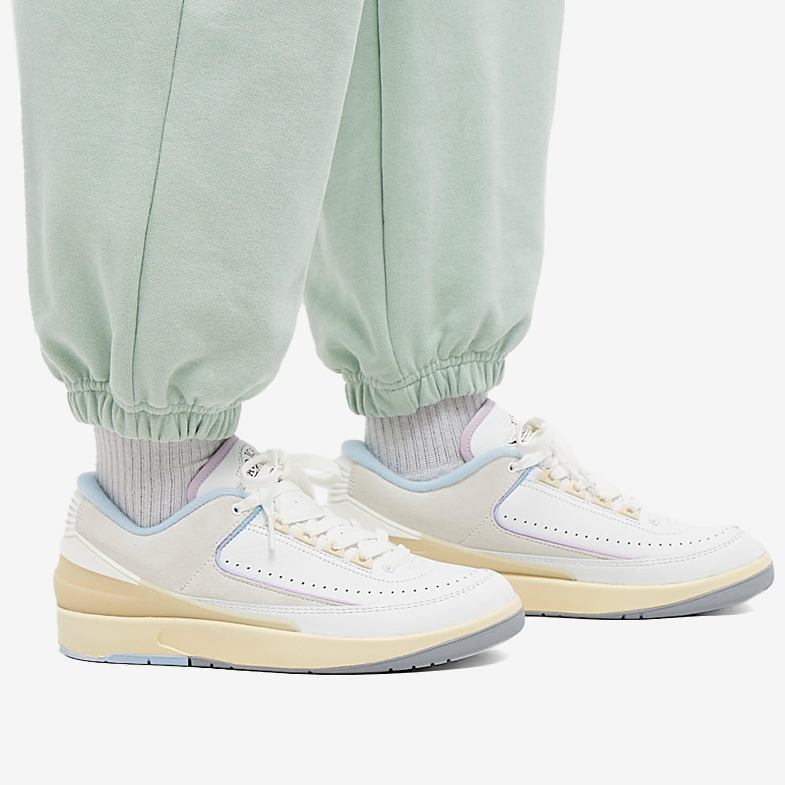 Air Jordan 2 Retro Low W - 6