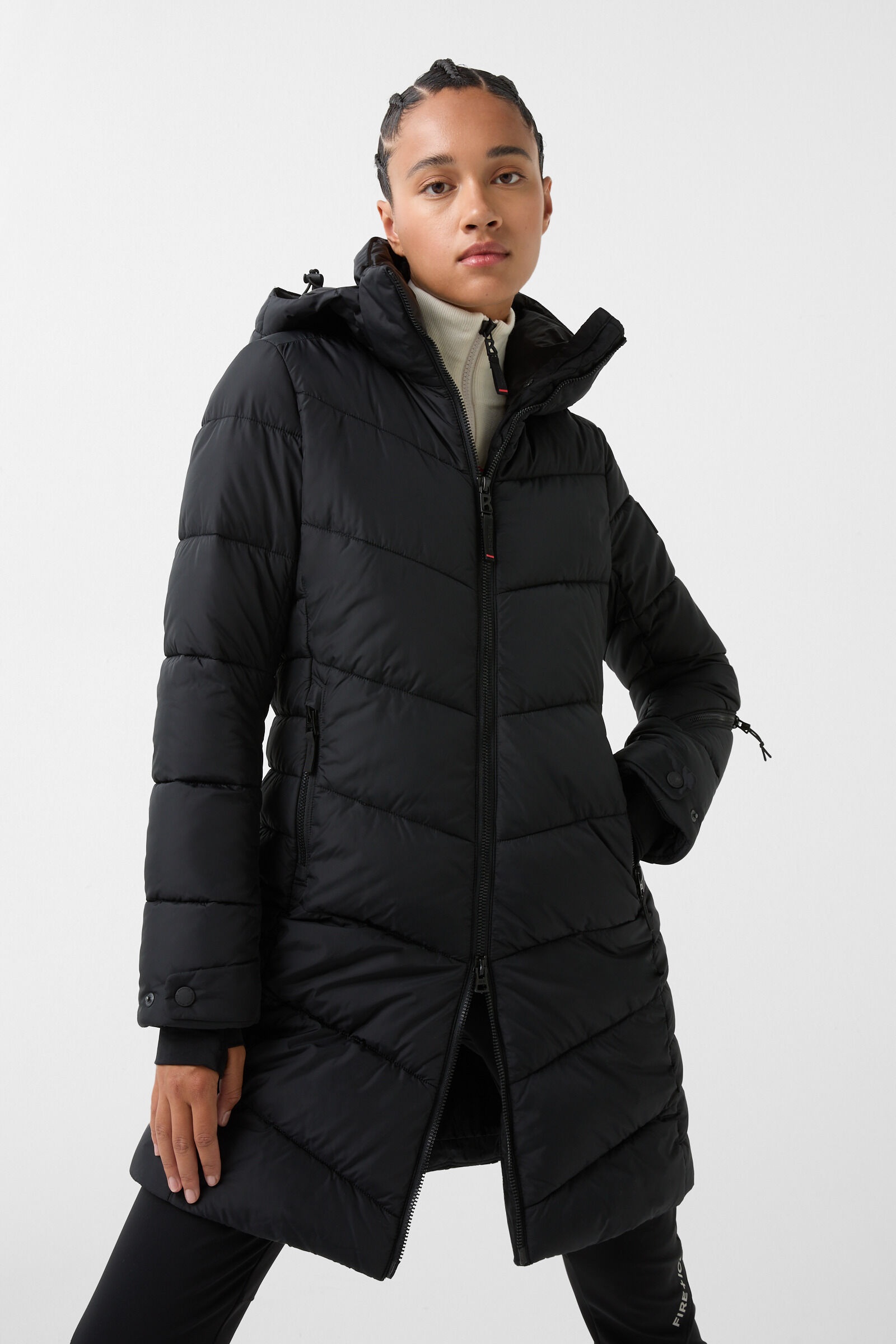Aenny Quilted coat in Black - 2