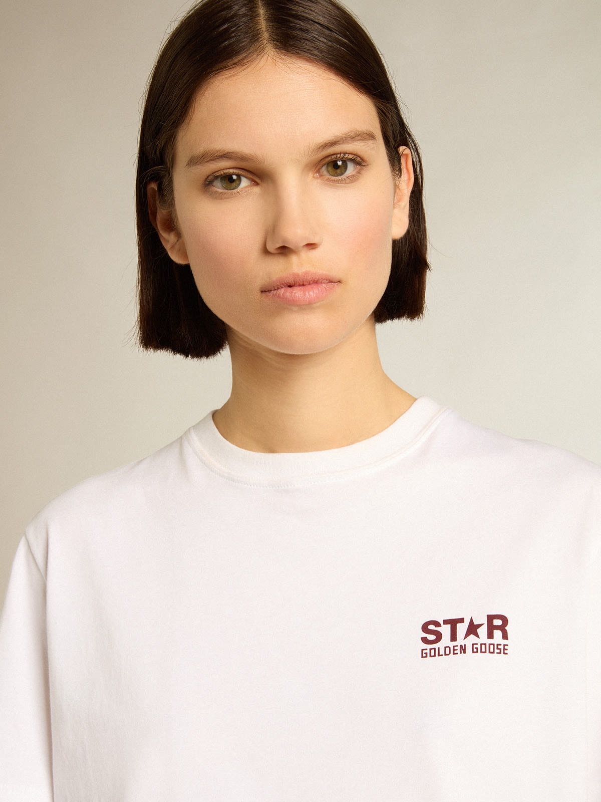 Women’s white T-shirt with burgundy star on the front - 2