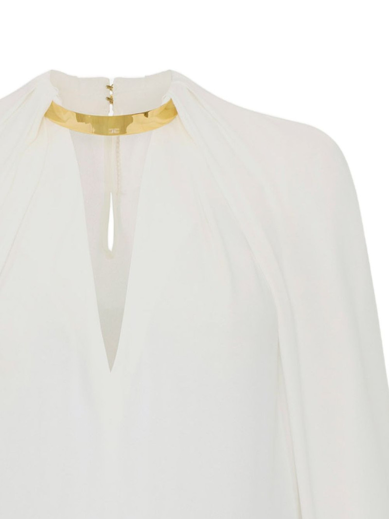 slim-fit blouse 3