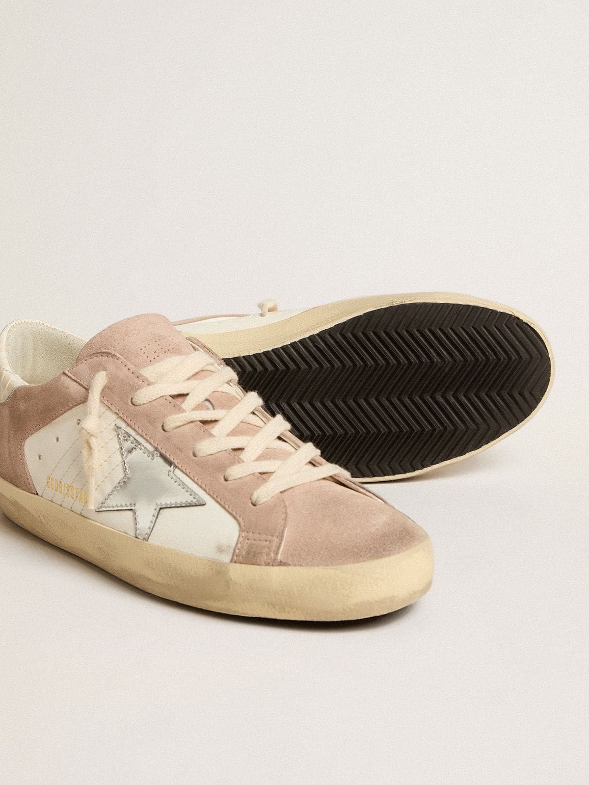 Women’s Super-Star sneakers in pink suede with silver metallic leather star - 3