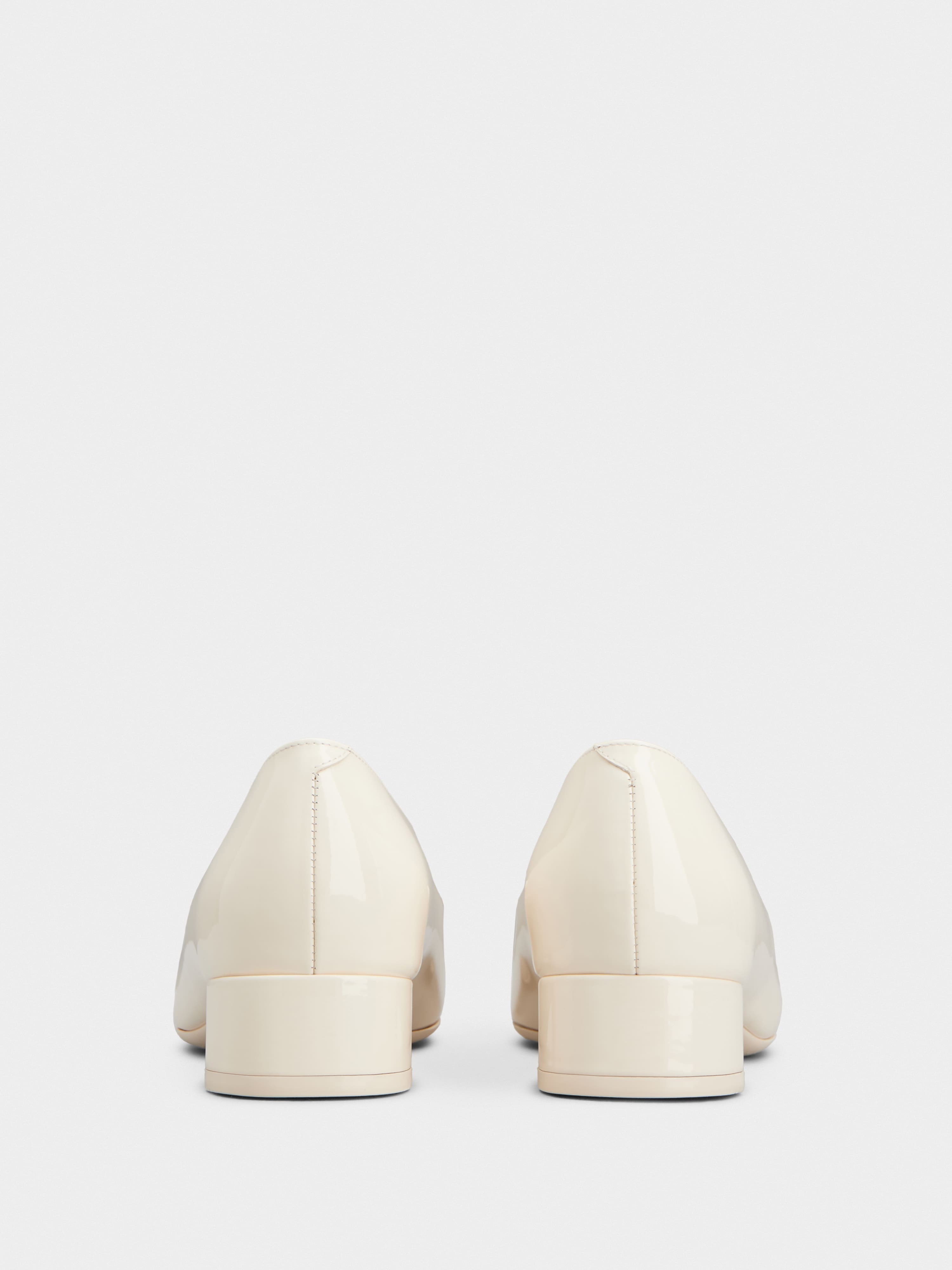 Ballerinas in patent leather - 5