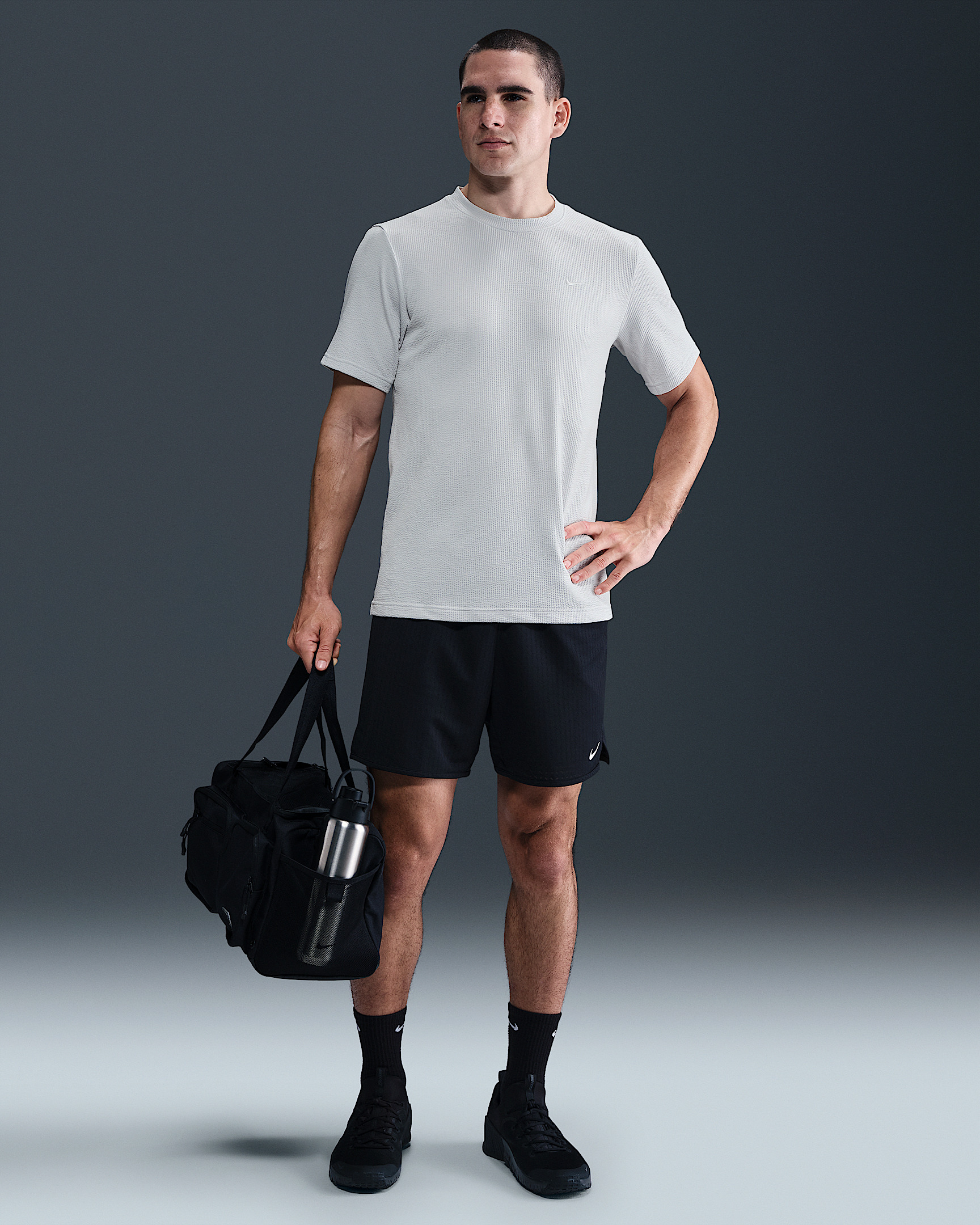 Nike Primary Men's Dri-FIT Short-Sleeve Versatile Top - 4