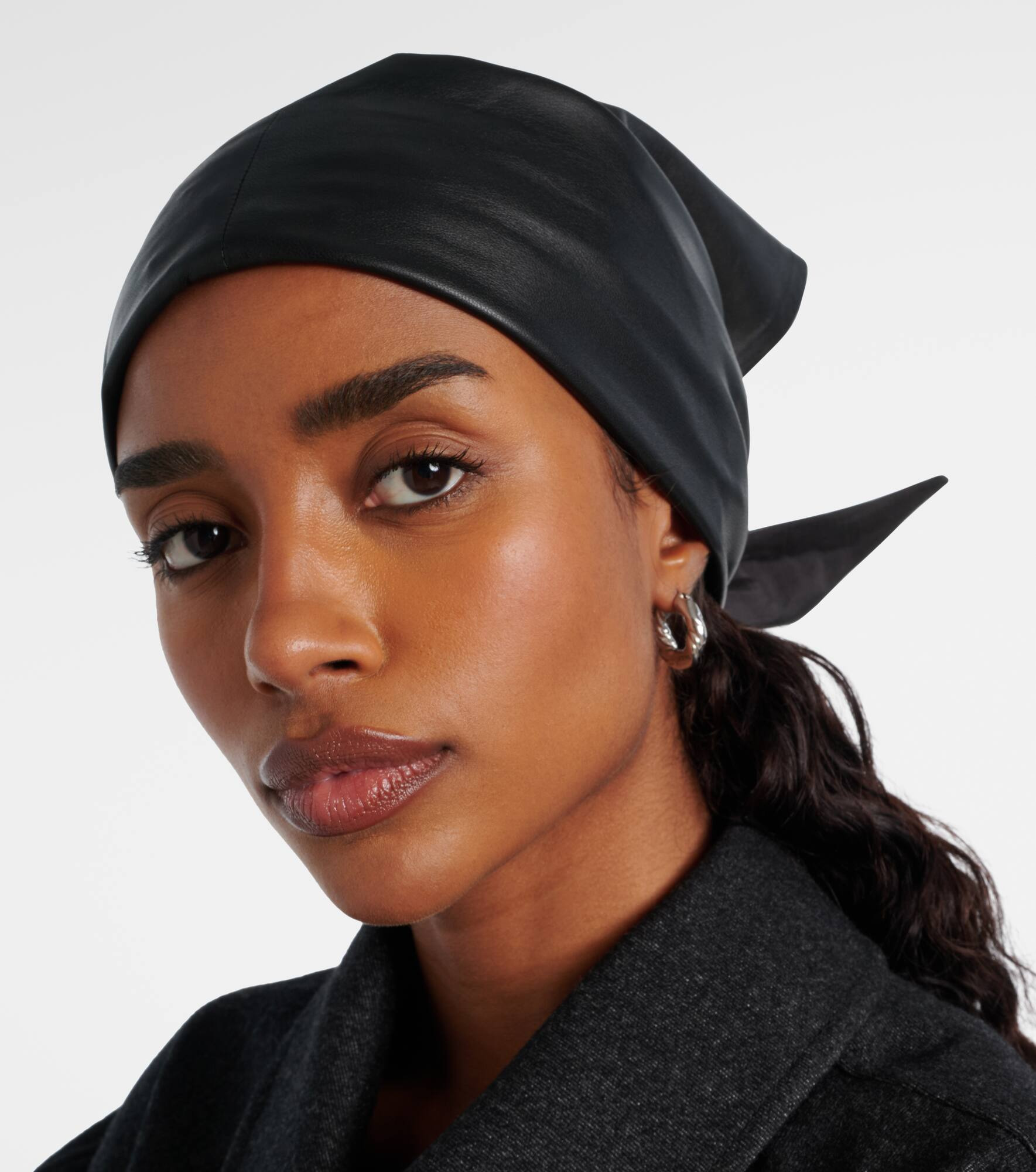 Leather scarf - 3