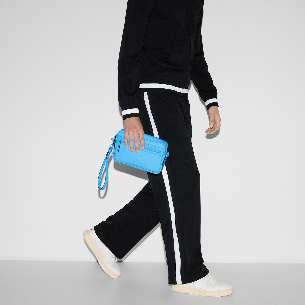 GG rubber-effect crossbody bag - 4