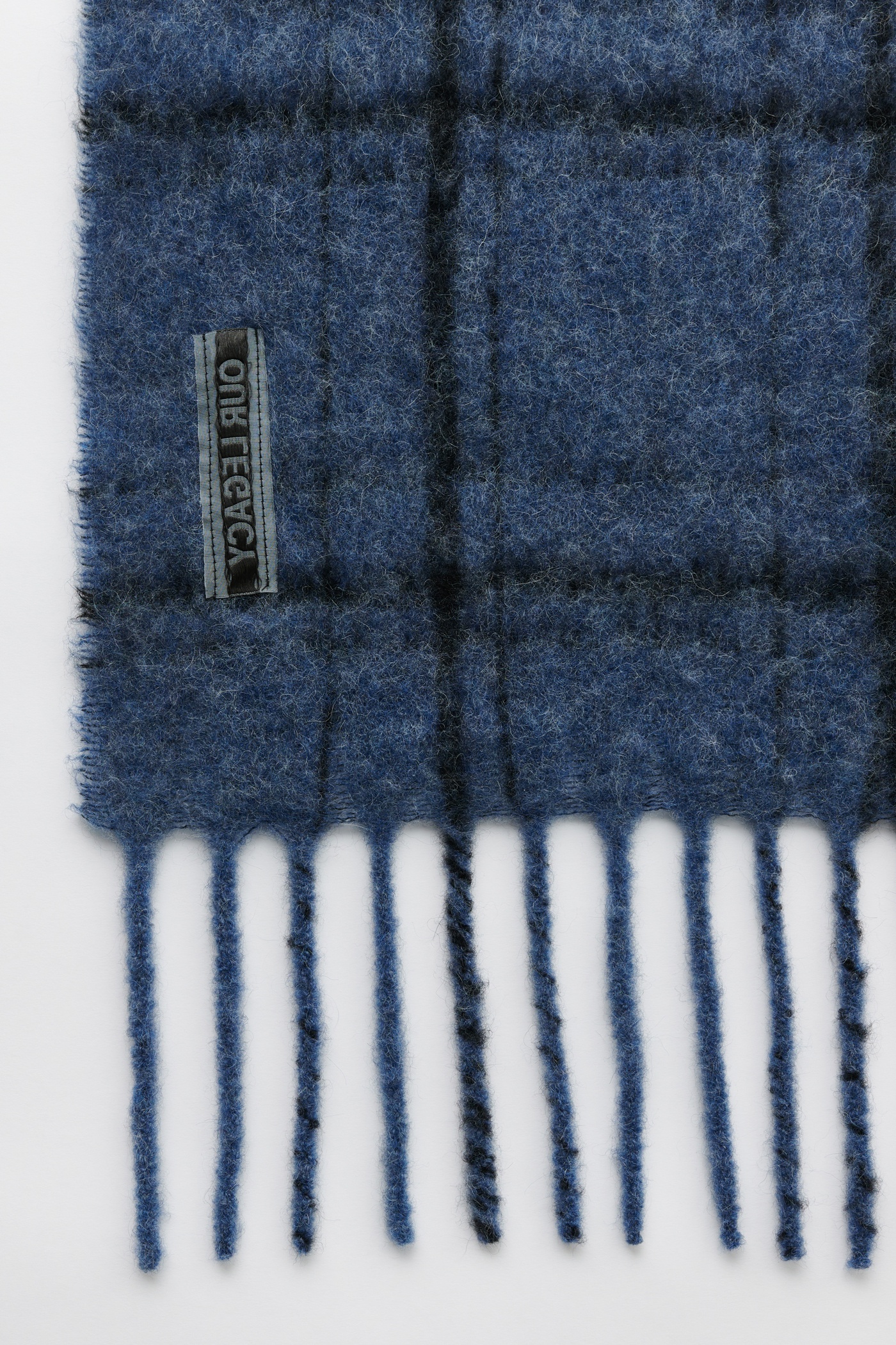 Estate Scarf Deep Sea Fuzzy Alpaca Check - 2