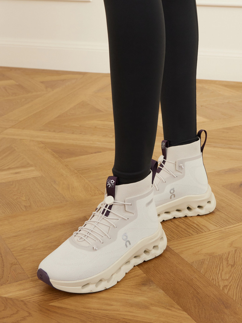 Loewe + On Cloudtilt Sneakers outlook