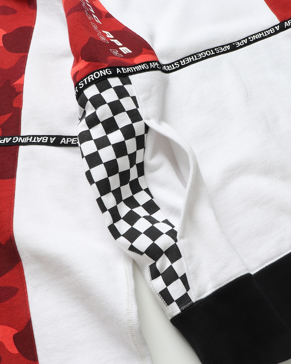 A BATHING APE - 8