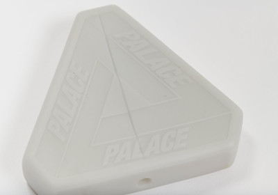 PALACE PALACE COIN POUCH GREY outlook