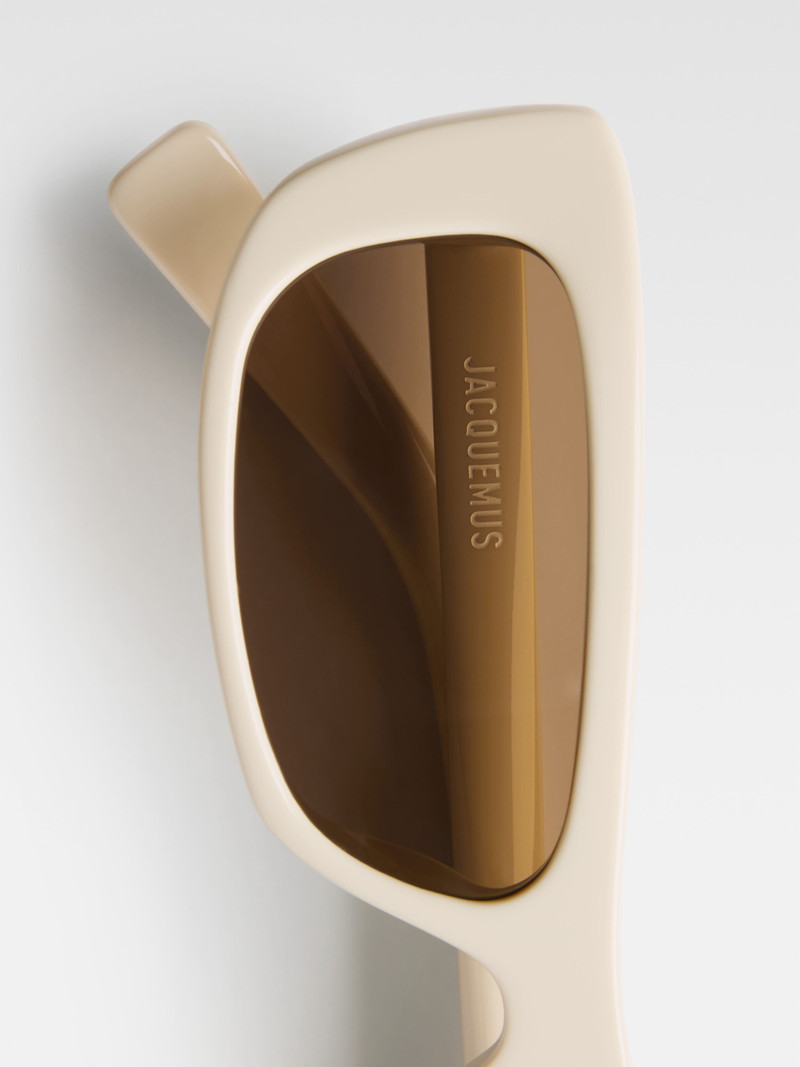JACQUEMUS Les lunettes Capri outlook