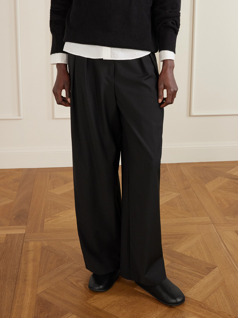 CHRISTEN Big Boot Shearling-lined Leather Slippers outlook